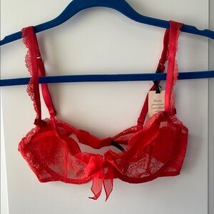 Victoria’s Secret NWT timeless glamour couture  Red Lace bow detail Bra 34B